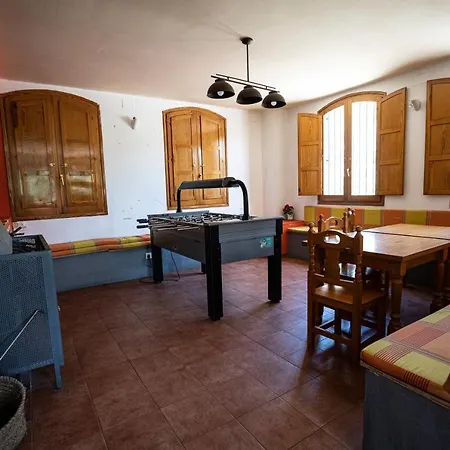 Albergue Del Serpis 호스텔 Lorcha